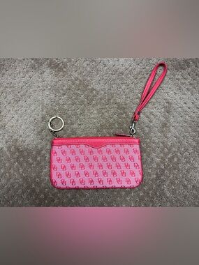 Dooney & Bourke wristlet